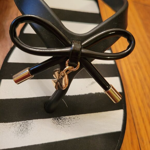 Kate Spade New York Black White Stripe Platform Wedge Flip Flops 9M Summer RHETT - Picture 8 of 9